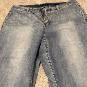 Judy Blue  Light Blue  wide leg crop Jeans